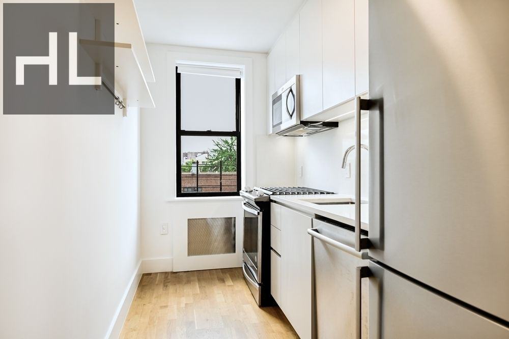 777 Saint Marks Avenue #3K - Photo 2 of 6