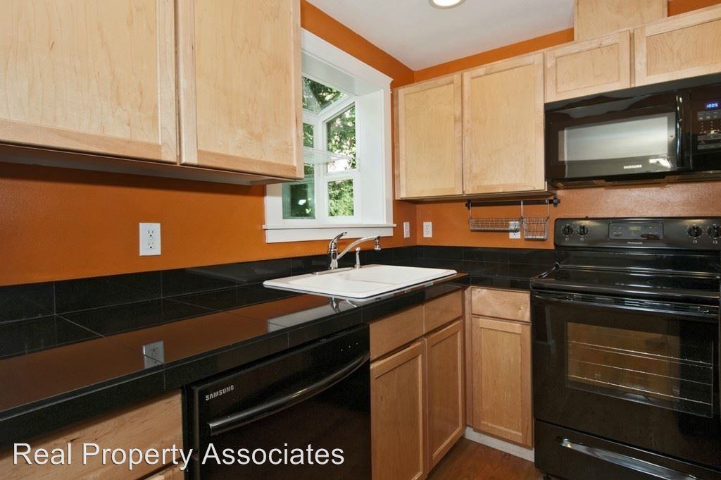 5027 Wilson Ave S - Photo 3 of 27