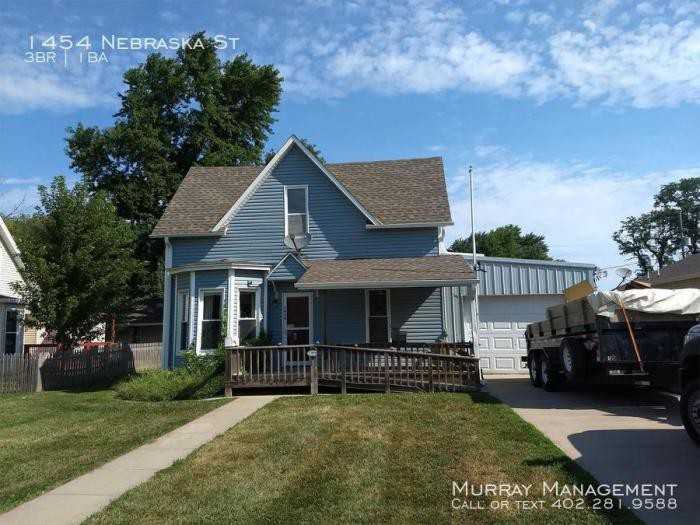 1454 Nebraska St - Photo 2 of 6