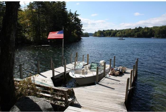 303 Bear Island - Photo 3 of 25