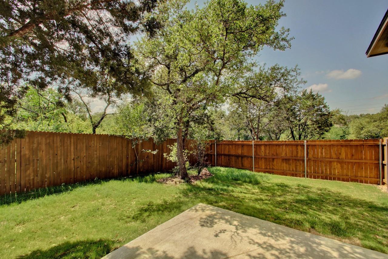 602 Colt St - Photo 5 of 6