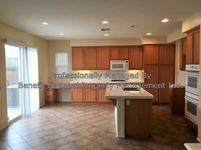 29772 Sceptrum Street - Photo 2 of 21