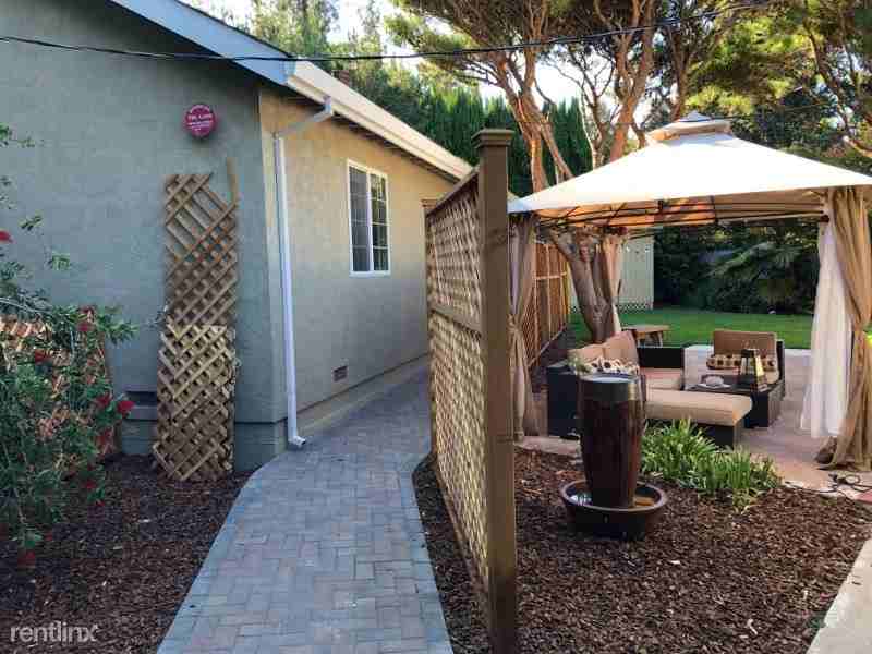 957 Cherry Avenue B - Photo 2 of 14