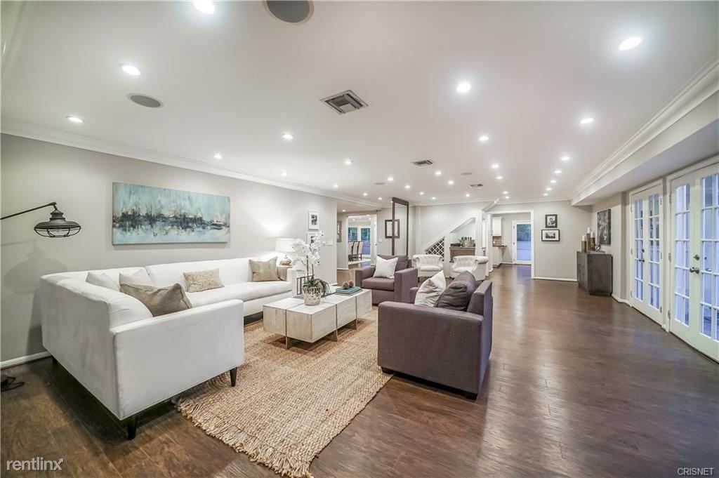 5220 Melvin Ave - Photo 2 of 21