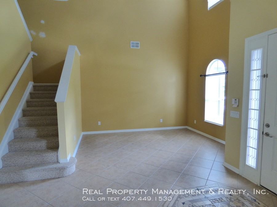 824 Pecori Terrace - Photo 2 of 21