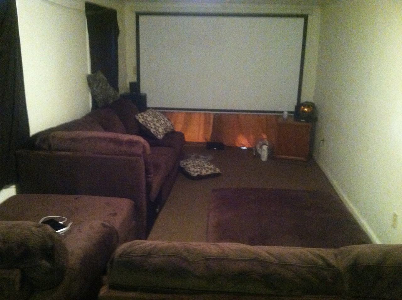 399 Lakepoint Rd - Photo 3 of 4