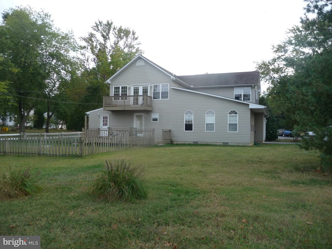 1038 Old Turkey Point Road - Photo 2 of 9