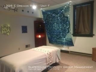 1398 E Oregon Road - Photo 3 of 4