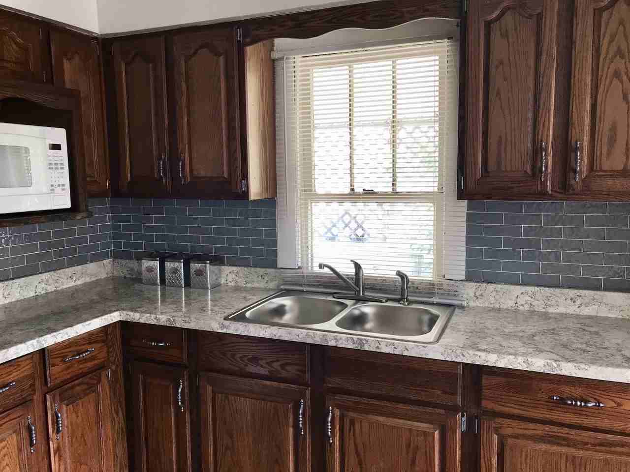 702 S Cumberland Ave - Photo 3 of 20