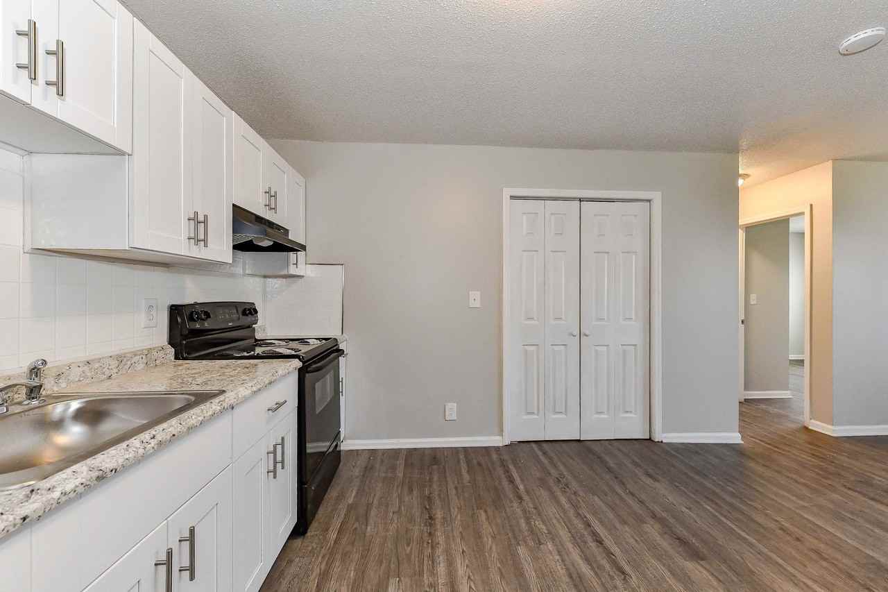 308 -G Hoskins Mill Lane - Photo 3 of 11