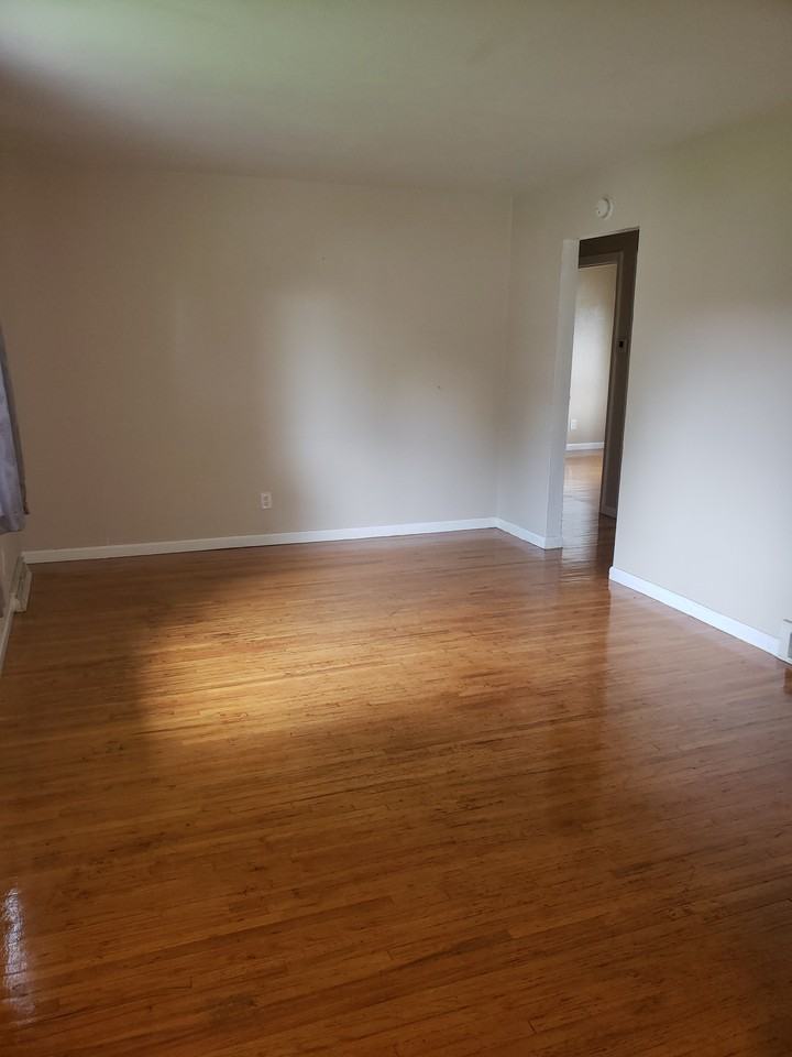 1222 Rosedale Street - Photo 3 of 19