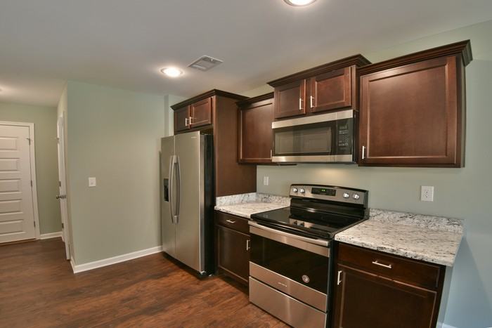 16359 Pottery Lane - Photo 3 of 8