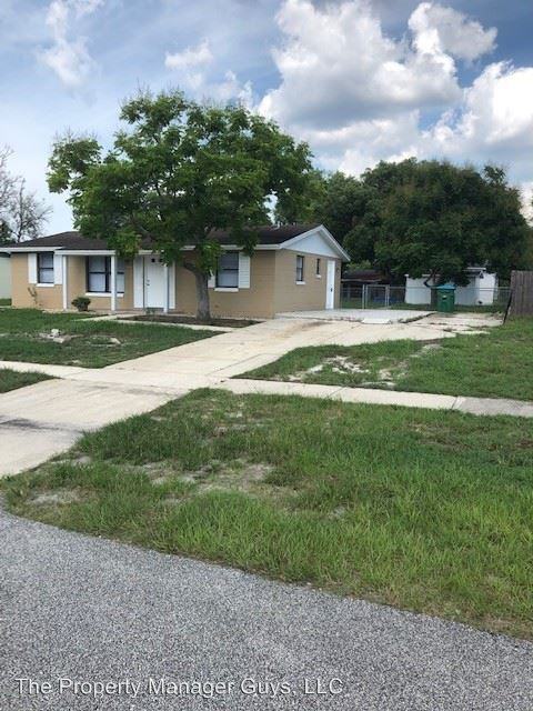 2431 Alamanda Avenue - Photo 2 of 23