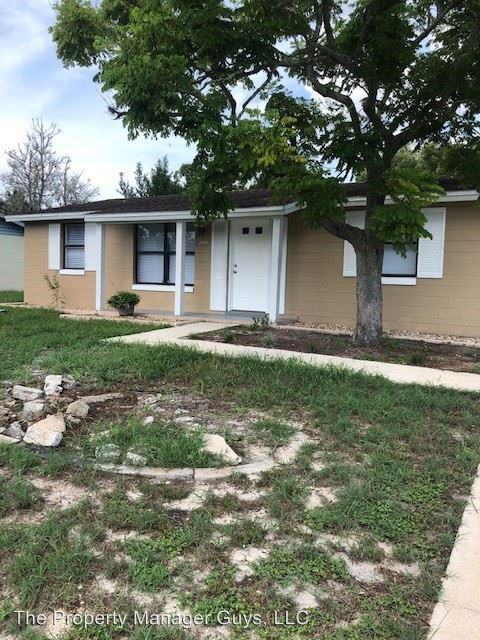 2431 Alamanda Avenue - Photo 3 of 23