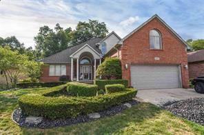 16 Mile And Groesbeck