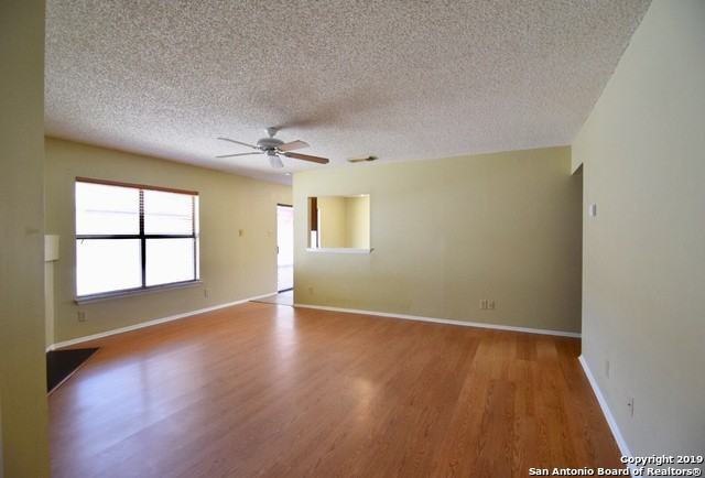 15567 Knollglade - Photo 2 of 8