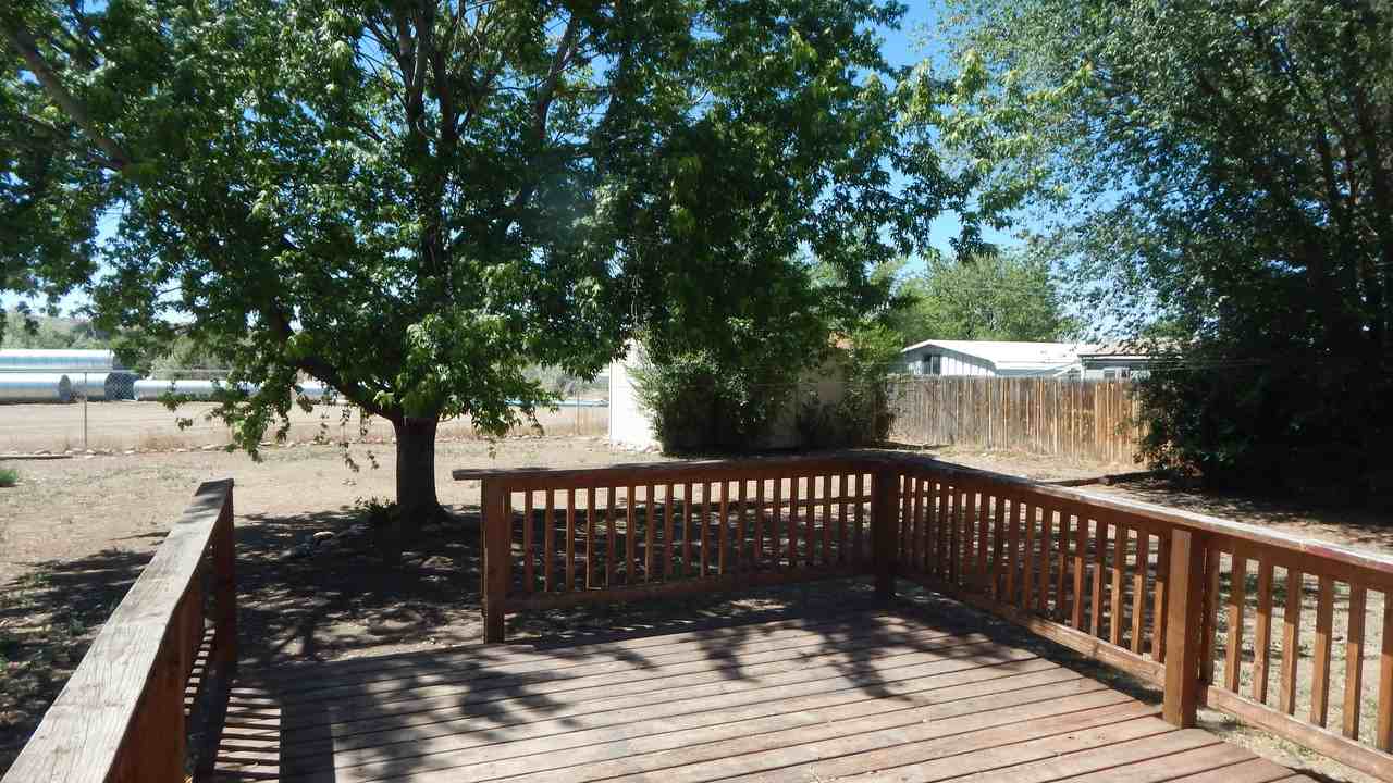 516 Western Drive - Photo 3 of 10