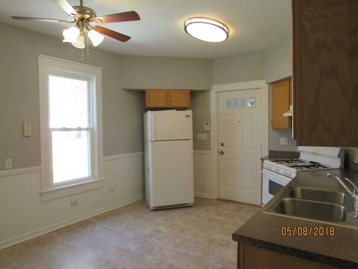 4417 Wood Street - Photo 3 of 17