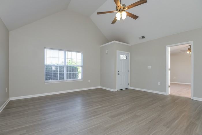 375 Orange Blossom Trail - Photo 2 of 8