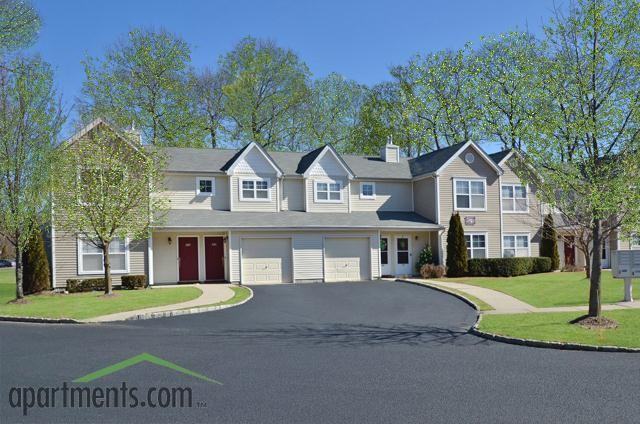 Pinewood Estates - Photo 2 of 12