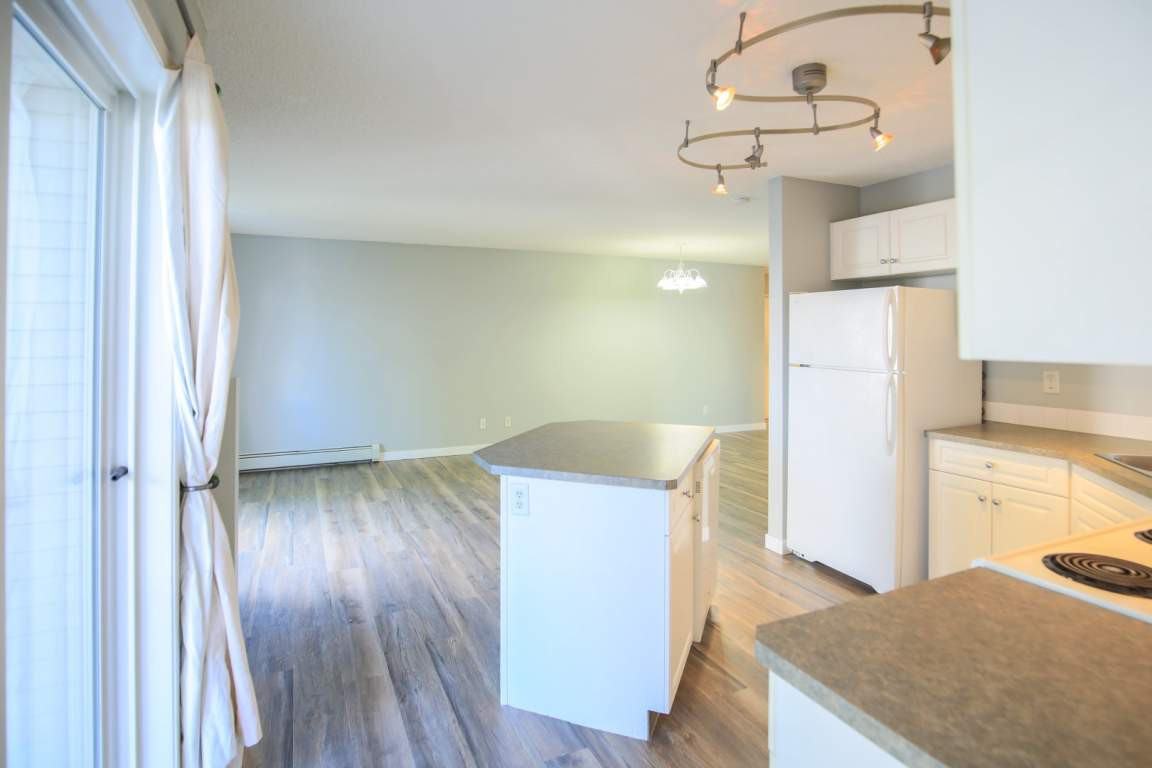 5202 Valleyview Park SE Apartments 5202 Valleyview Pk Se, Calgary, AB