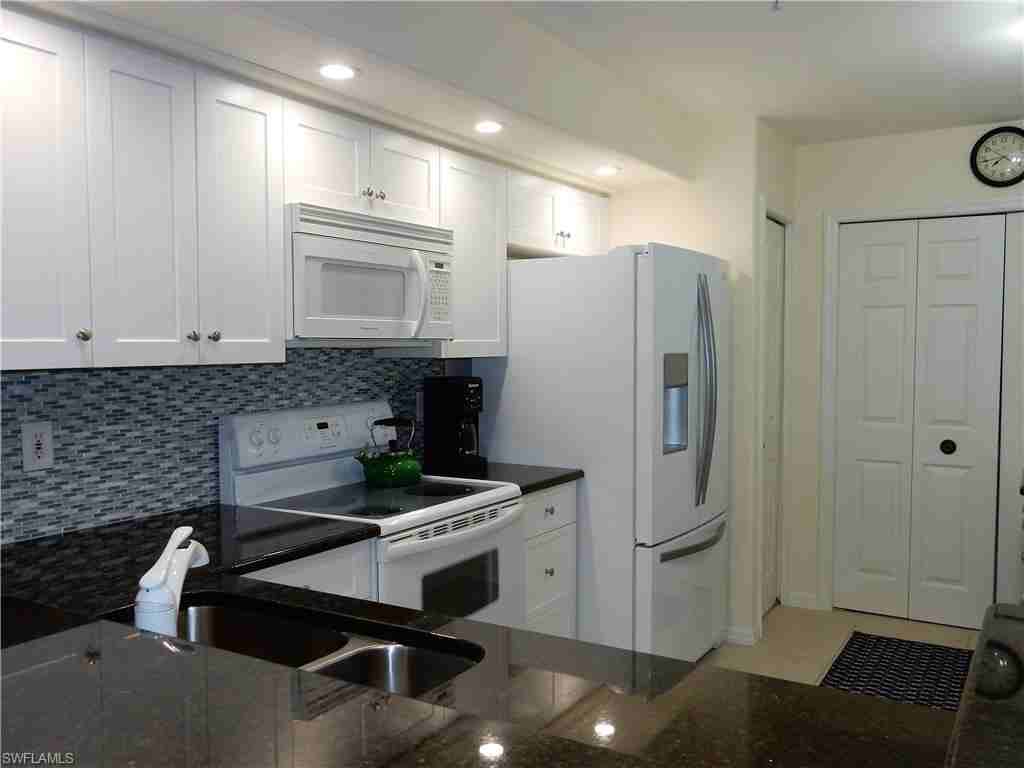 28064 28064 Cavendish Ct 2403 - Photo 3 of 35