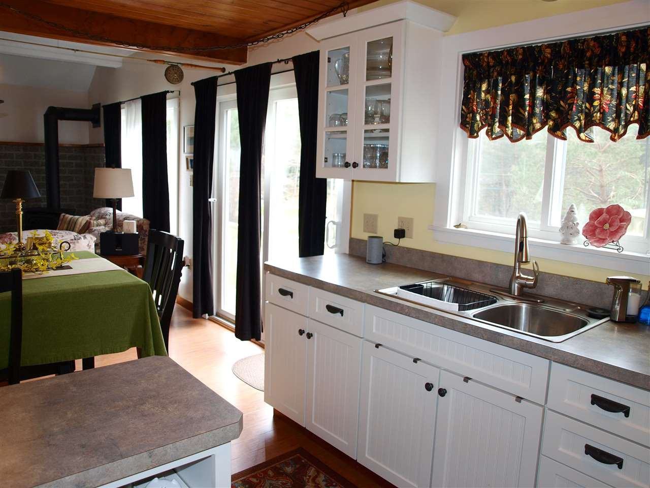 50 Twin View Dr - Photo 3 of 27