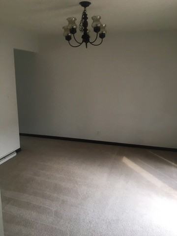 312 E High St - Photo 3 of 6