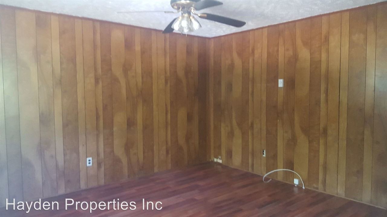 117 Westwood Dr - Photo 2 of 11