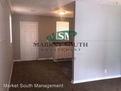 504 Lawton Avenue - Photo 3 of 19