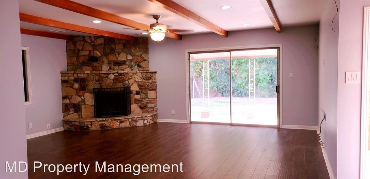 5928 Pearce Ave. - Photo 2 of 16