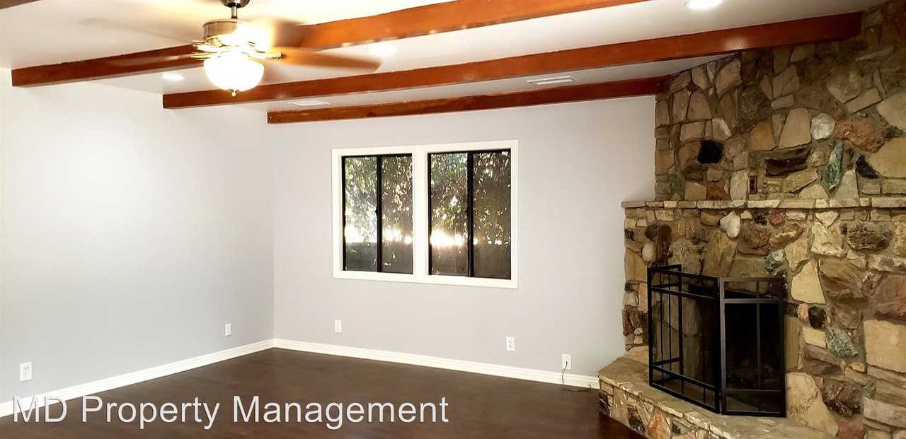 5928 Pearce Ave. - Photo 3 of 16