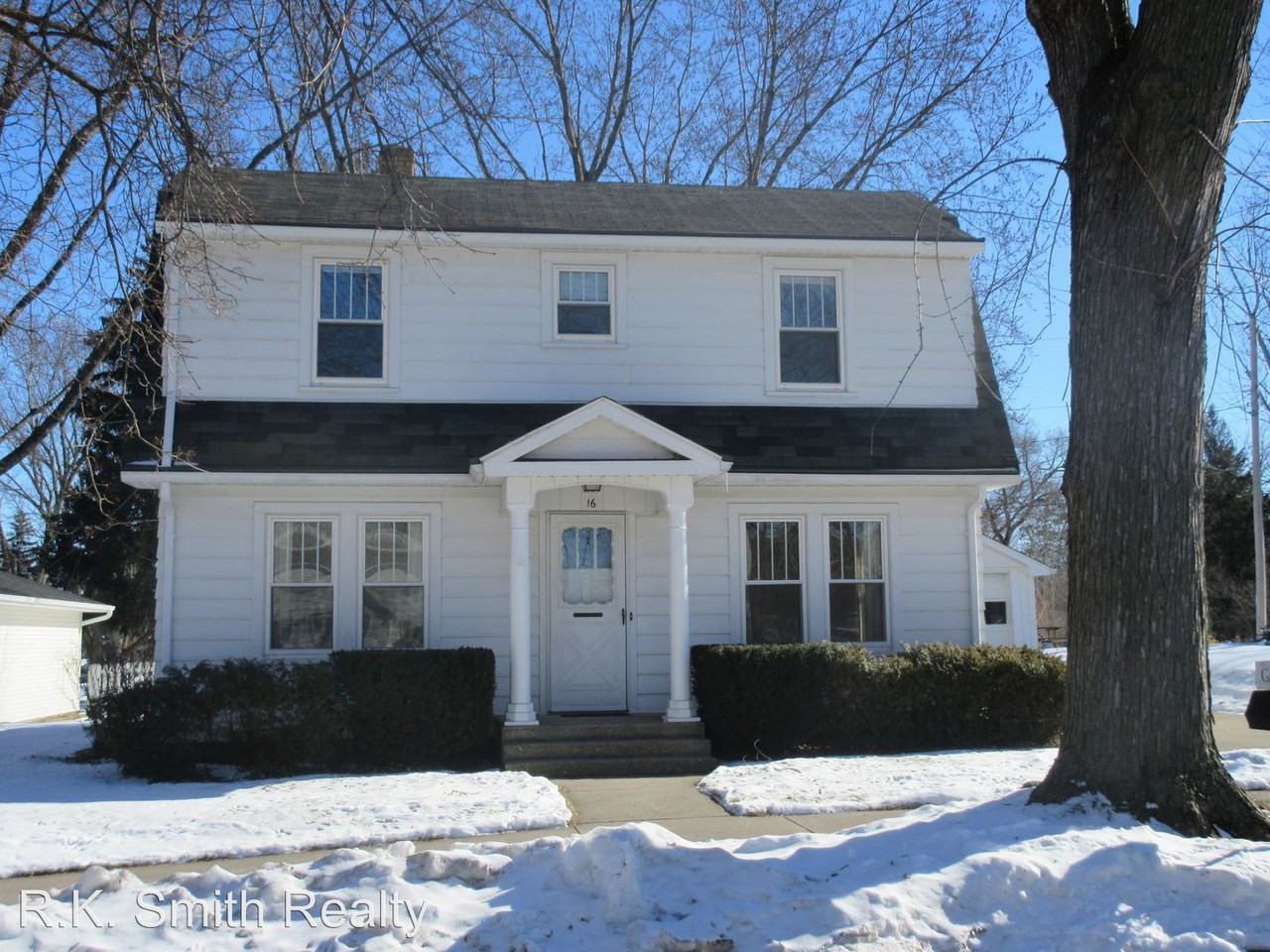 16 Windsor Court - Photo 3 of 13