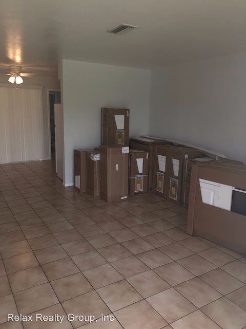 Briarwood Road Sarasota - Photo 2 of 8