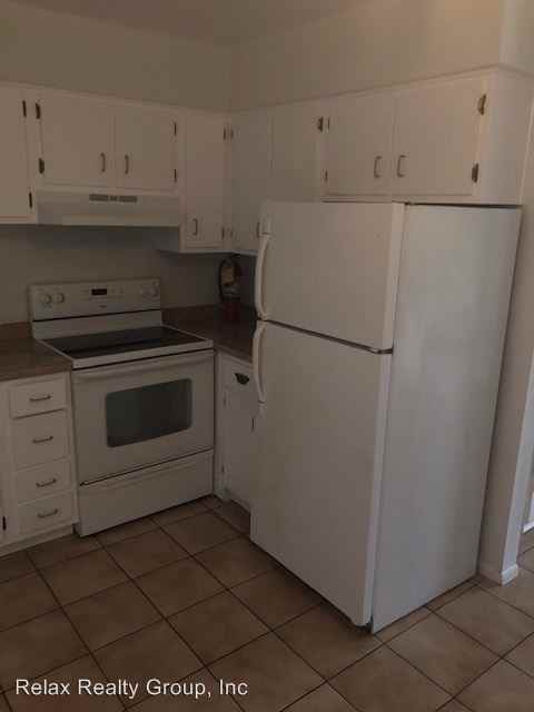 Briarwood Road Sarasota - Photo 3 of 8