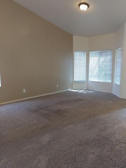 11360 W Chase Dr - Photo 3 of 16