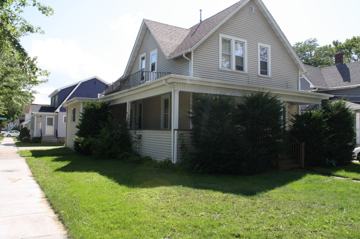 830 W 4th St Appleton Wi 54914 3 Bedroom Apartment For