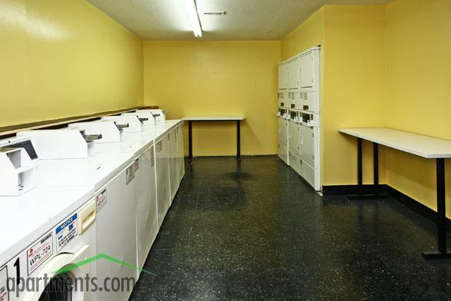 Parkridge Apartments - Photo 3 of 10