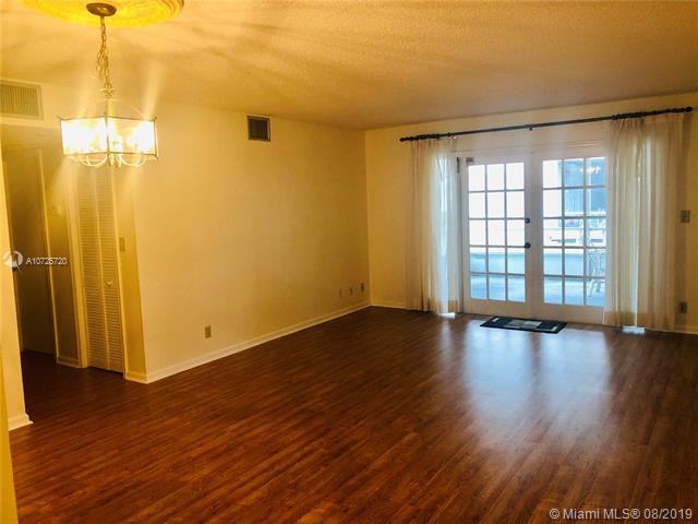 7554 Stirling Rd - Photo 3 of 15