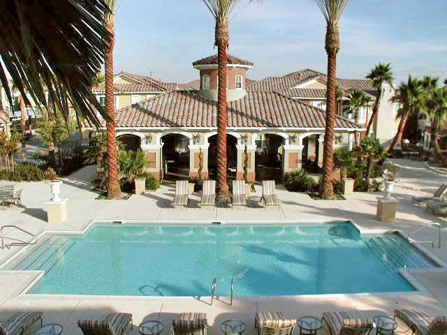 Venicia - Photo 3 of 23