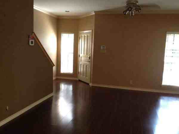 Wynnwood Condos - Photo 2 of 11