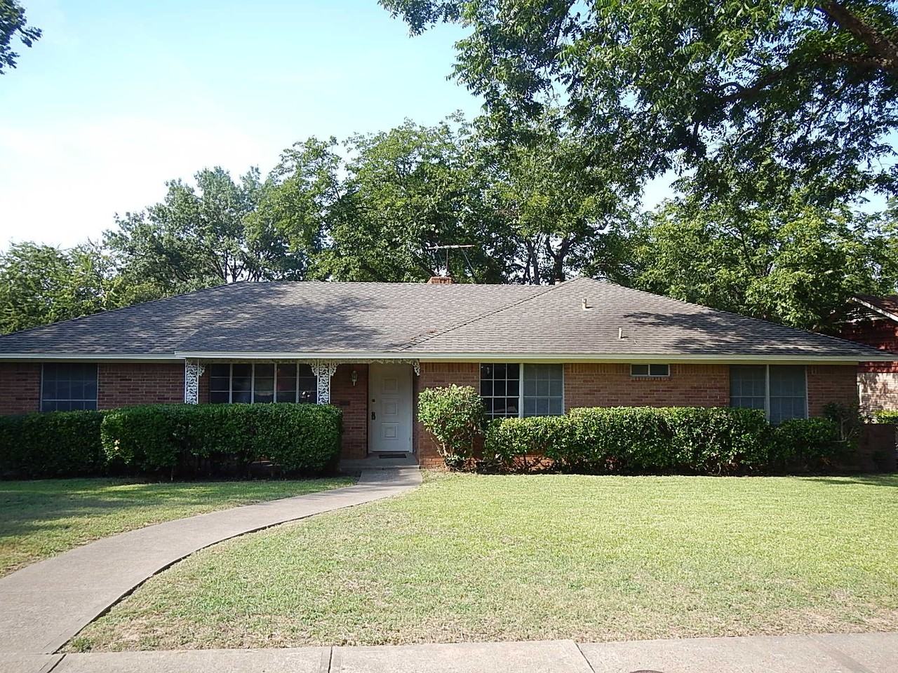 535 Brook Valley Ln - Photo 3 of 16