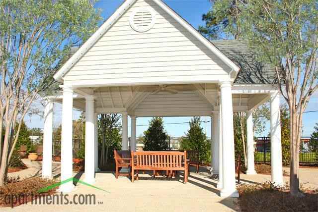 Arbor Trace Apartment Homes - Photo 3 of 16