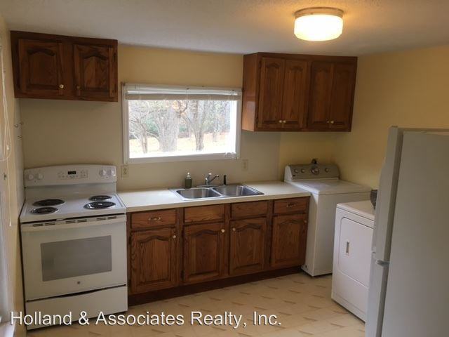 528 Nc Hwy 65 - Photo 2 of 6