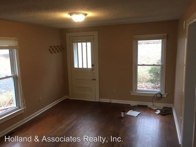 528 Nc Hwy 65 - Photo 3 of 6