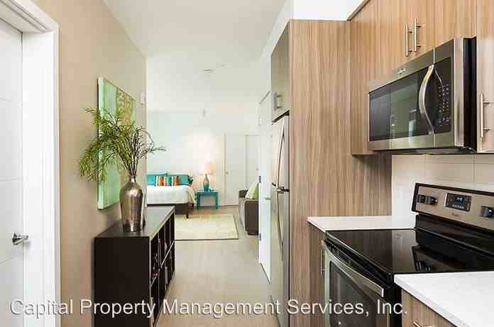 1313 SE Spokane St - Photo 3 of 7