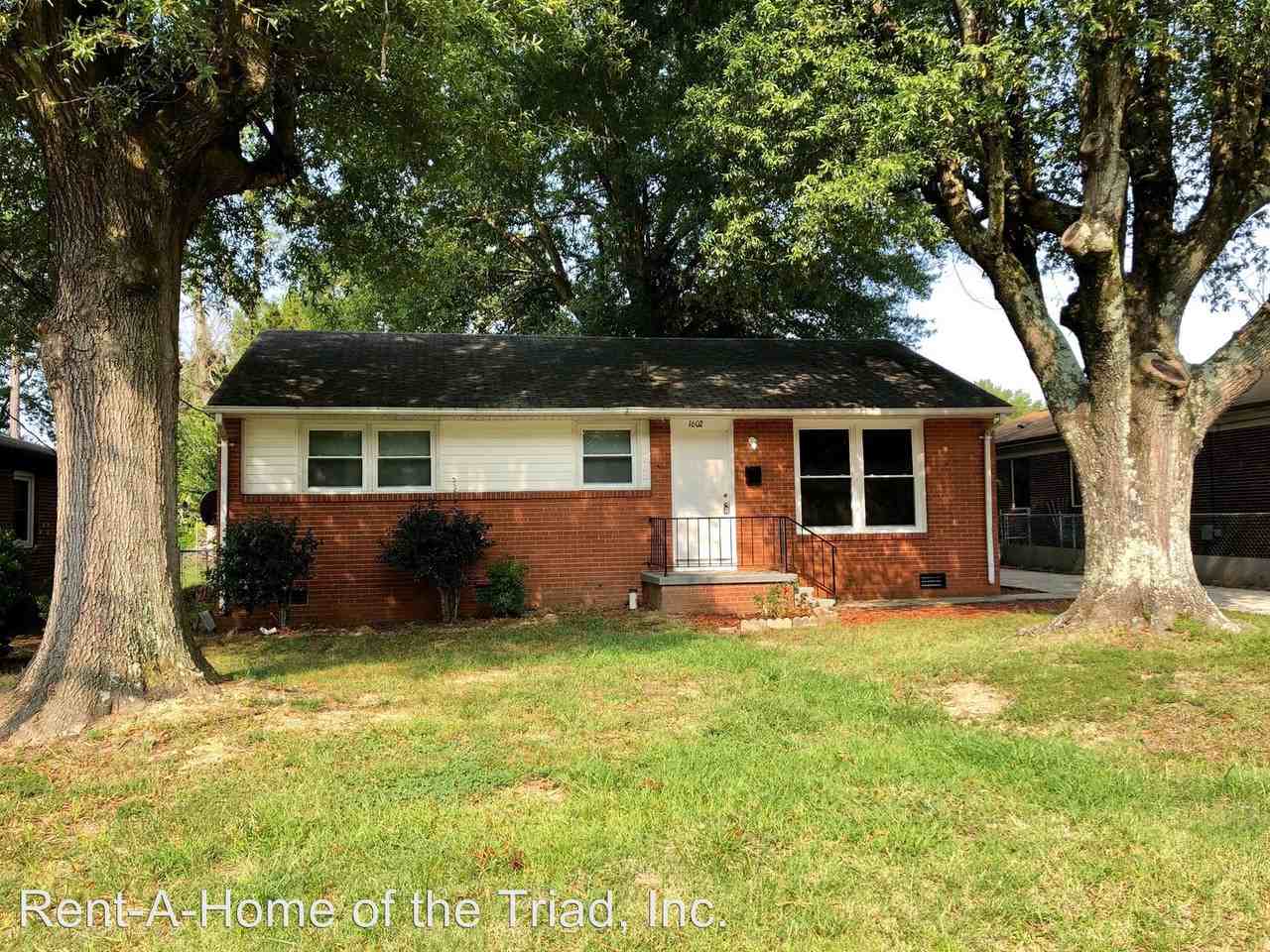 1602 Pichard Street - Photo 2 of 13