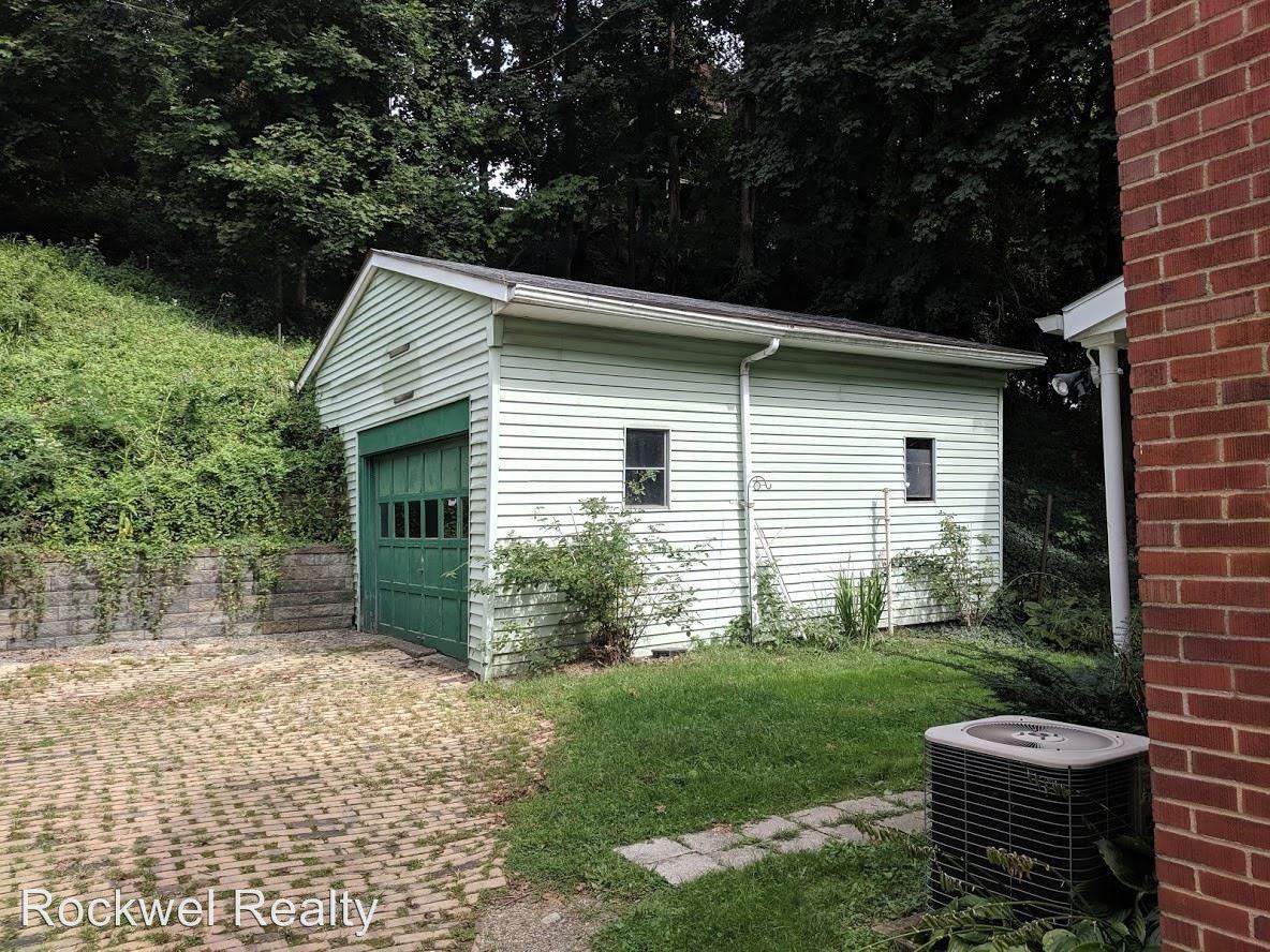 90 Grant Street - Photo 3 of 12