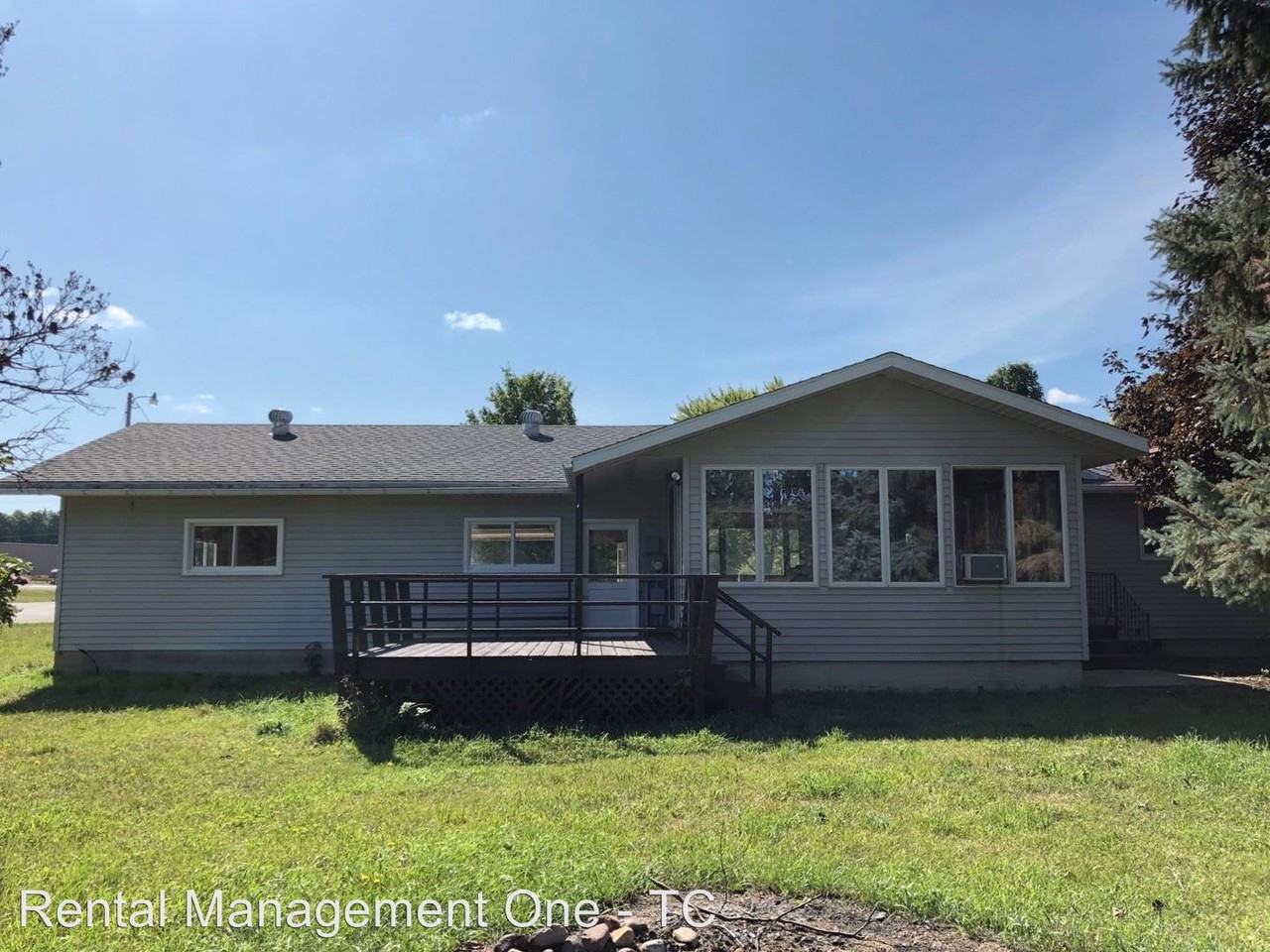 8901 M72 E - Photo 2 of 22