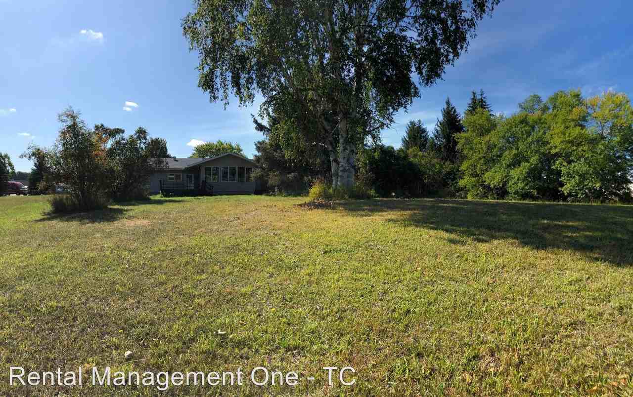 8901 M72 E - Photo 3 of 22